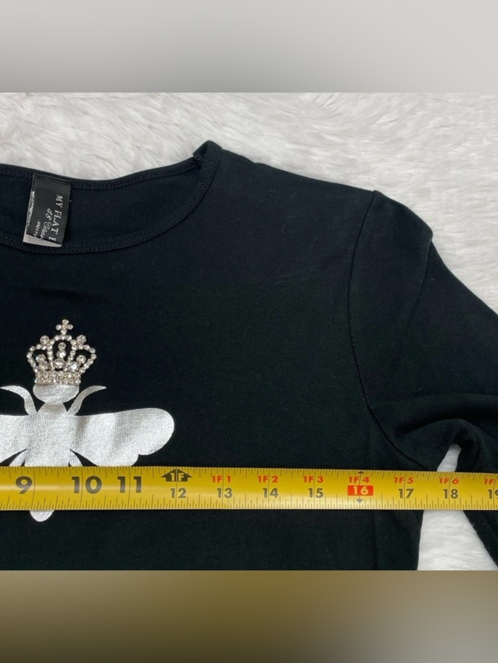 My Flat In London Jan Haedrich Women’s Size L Large Queen Bee Long Sleeve Shirt - Picture 9 of 9